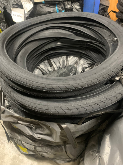 ** 27.5 x 2.4 SUPERMOTO X TYPE TYRE **