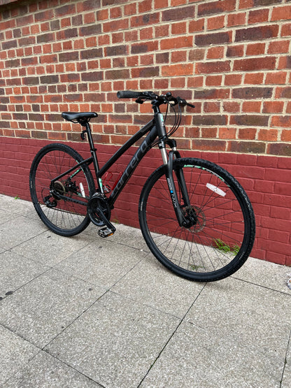 ** Carrera Crossfire 2 Ladies Hybrid Bike – 16” Frame **
